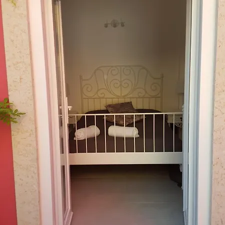 Tings Отель 2*