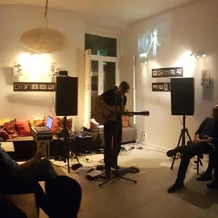 酒店 里斯本丁斯酒店 2*